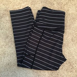 Black and White Striped Light n Tight Capris
